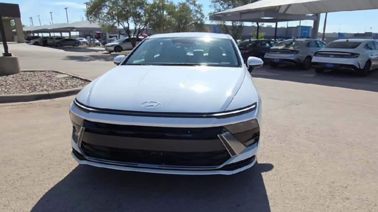 Thumbnail: 2026 Hyundai Sonata - 4