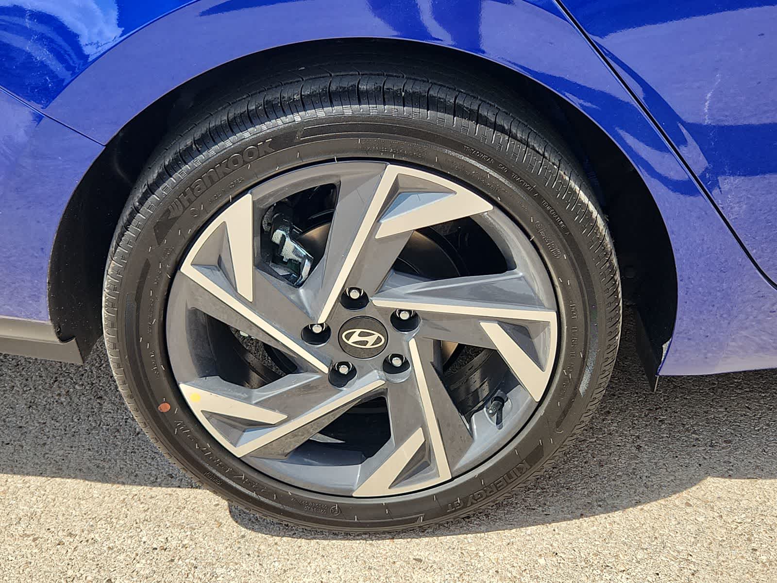 Thumbnail: 2025 Hyundai Elantra - 12