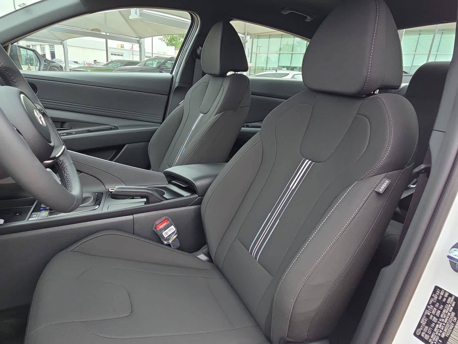 Thumbnail: 2026 Hyundai Elantra - 15