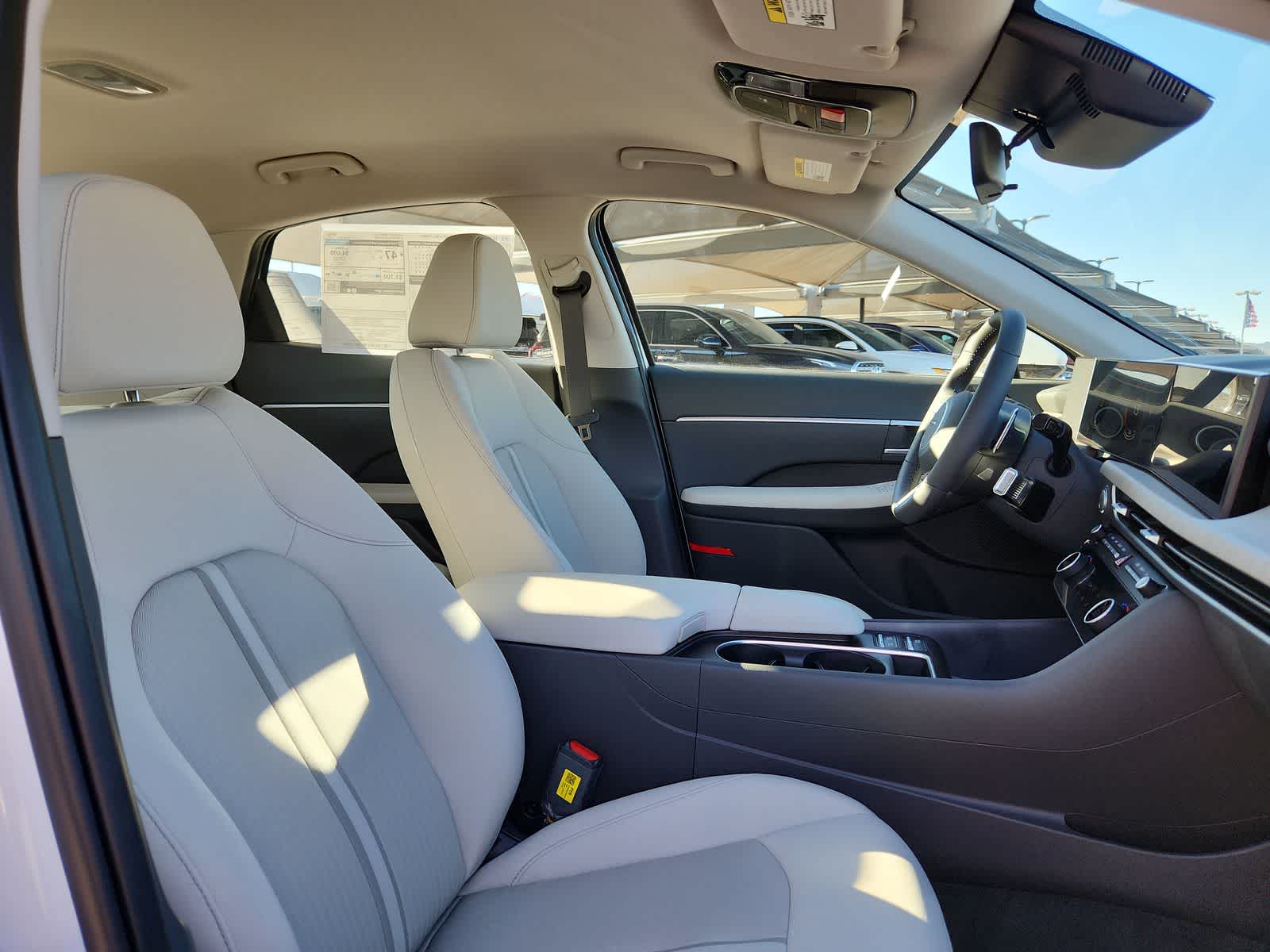 Thumbnail: 2025 Hyundai Sonata - 22