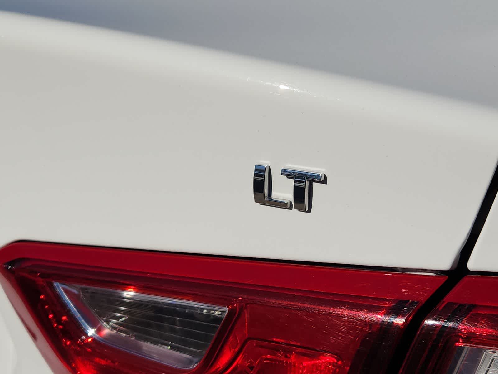 Thumbnail: 2024 Chevrolet Malibu - 11