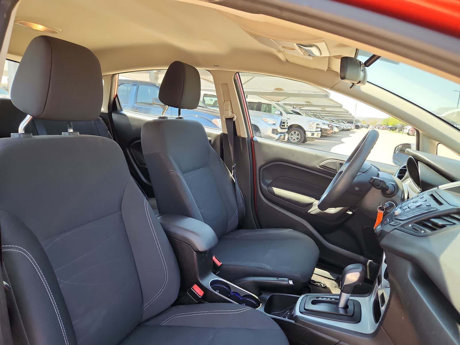 2018 Ford Fiesta SE 18