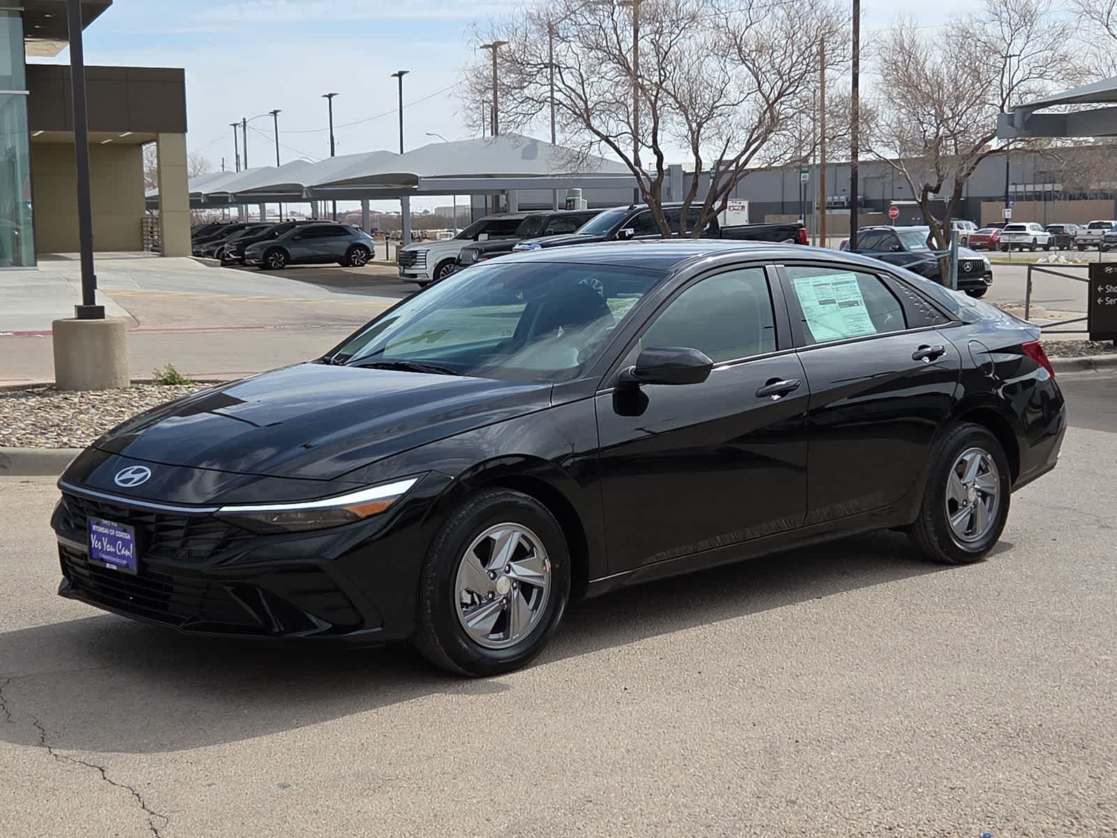 Thumbnail: 2026 Hyundai Elantra - 4