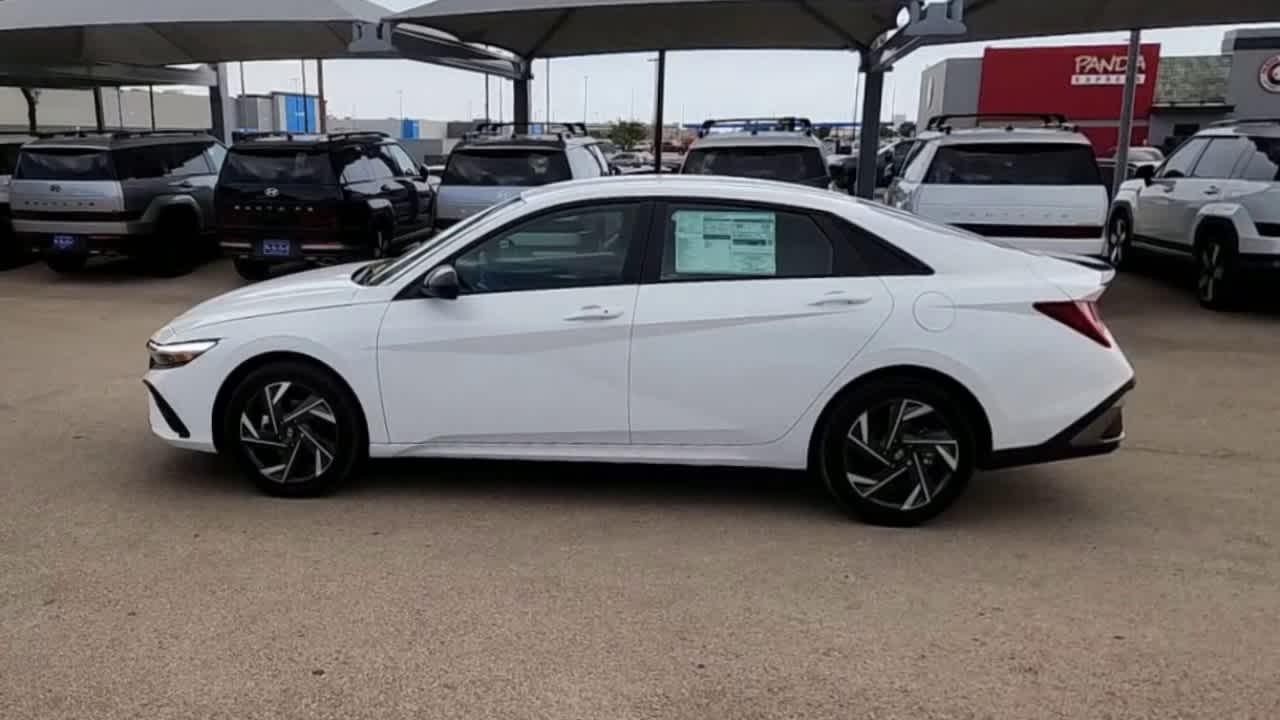 Thumbnail: 2025 Hyundai Elantra - 5