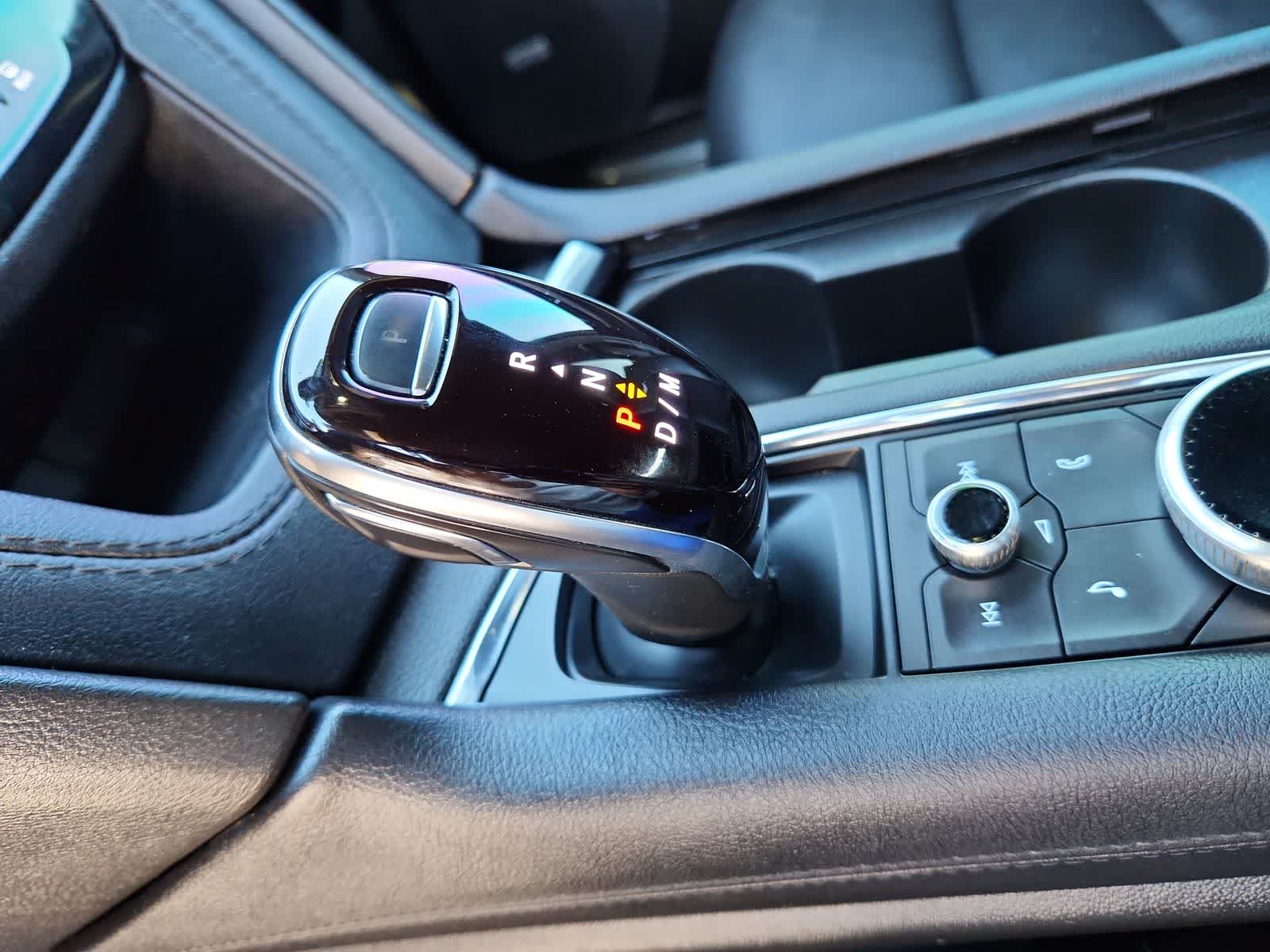 Thumbnail: 2024 Cadillac XT5 - 21