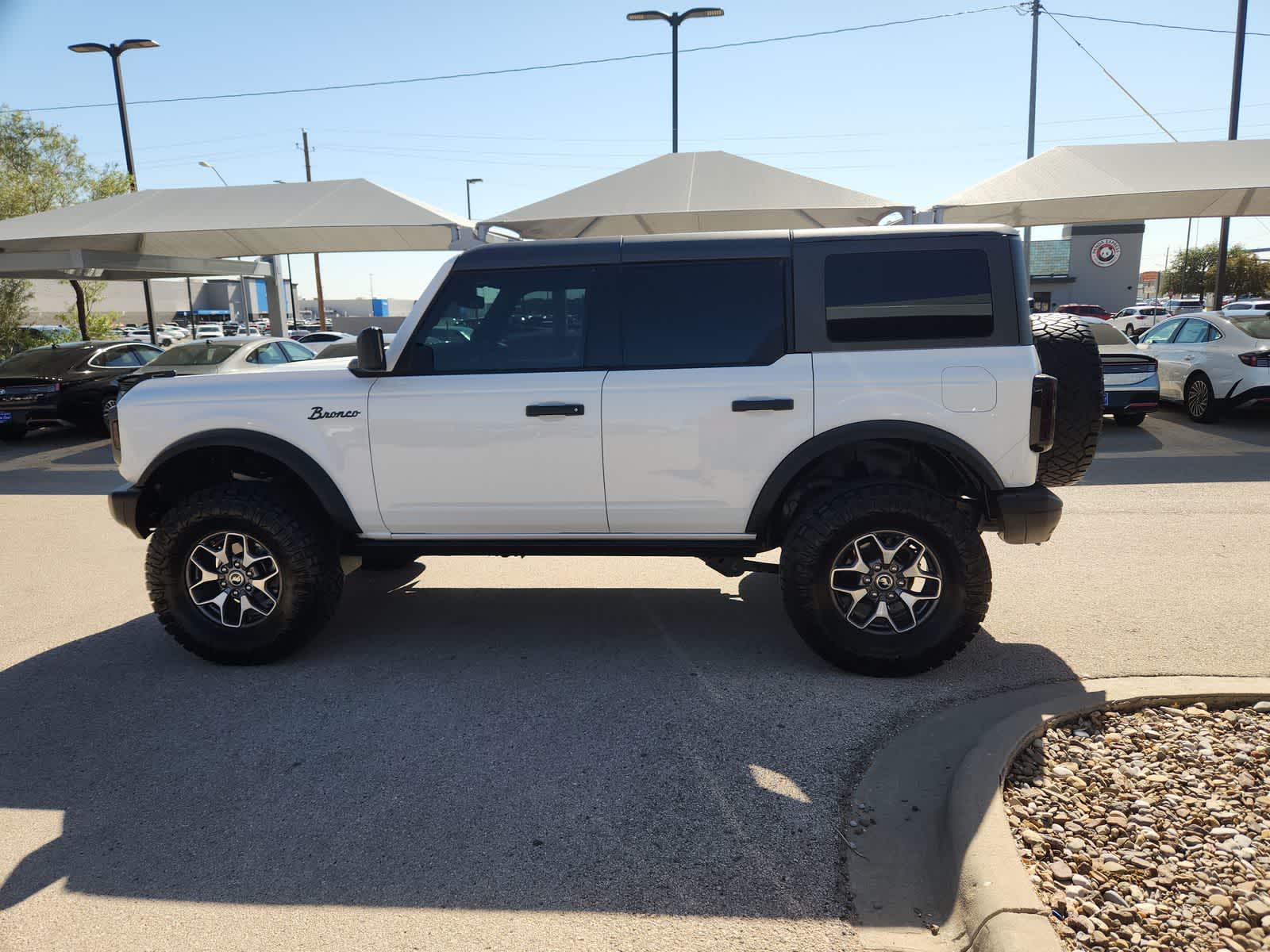 Thumbnail: 2023 Ford Bronco - 5