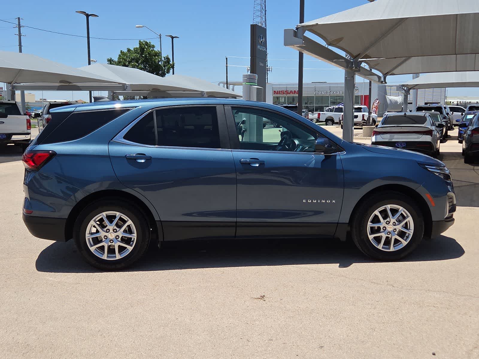 Thumbnail: 2024 Chevrolet Equinox - 9