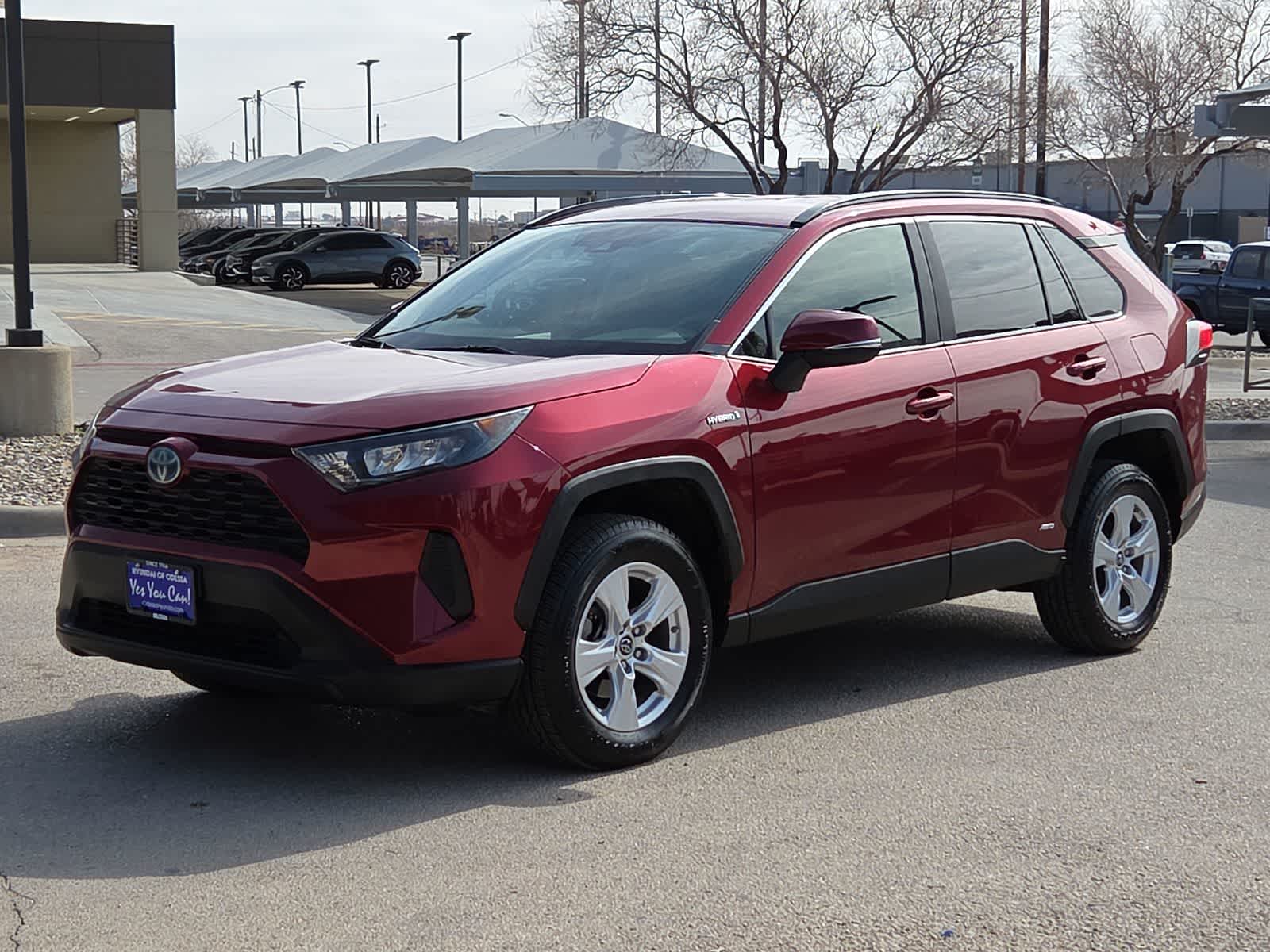 Thumbnail: 2019 Toyota RAV4 - 4