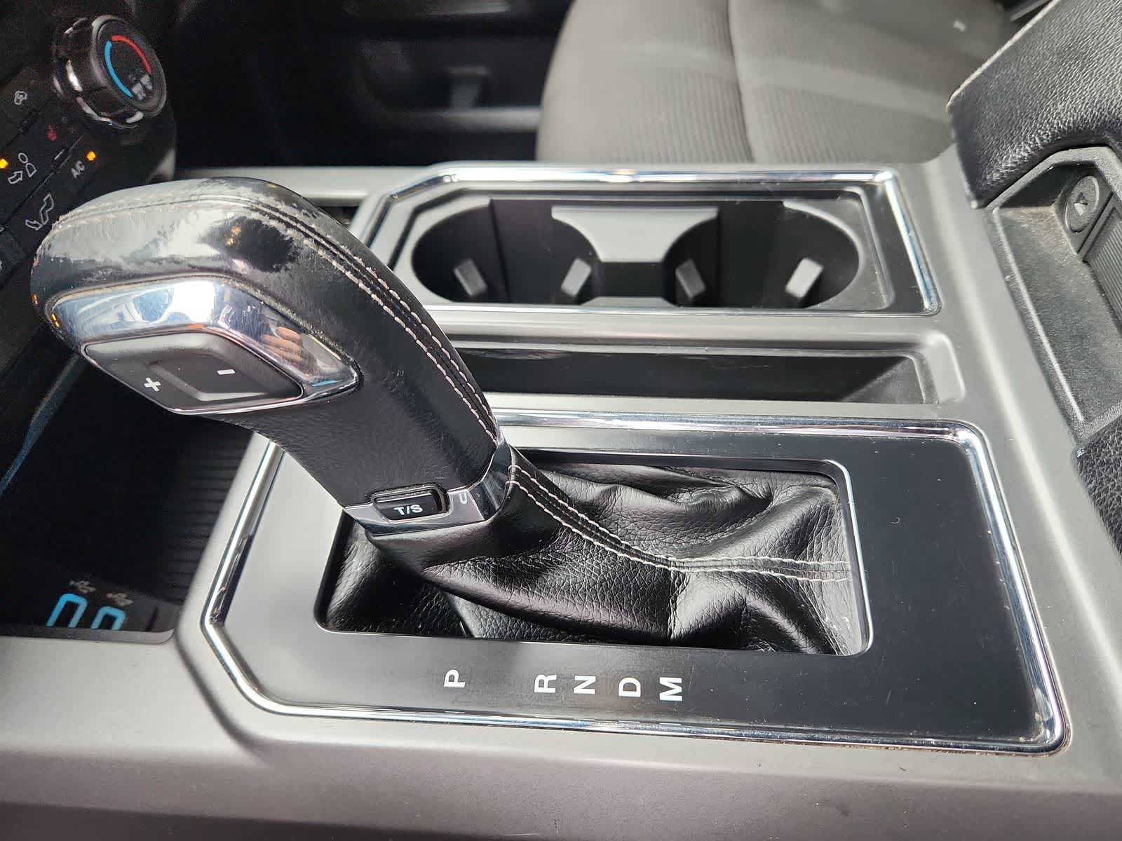 Thumbnail: 2017 Ford F-150 - 21