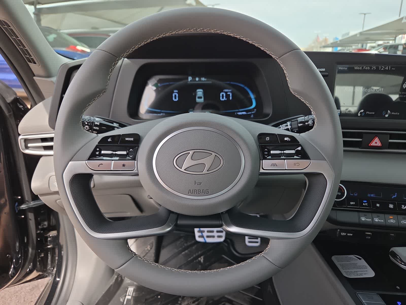 Thumbnail: 2026 Hyundai Elantra - 16