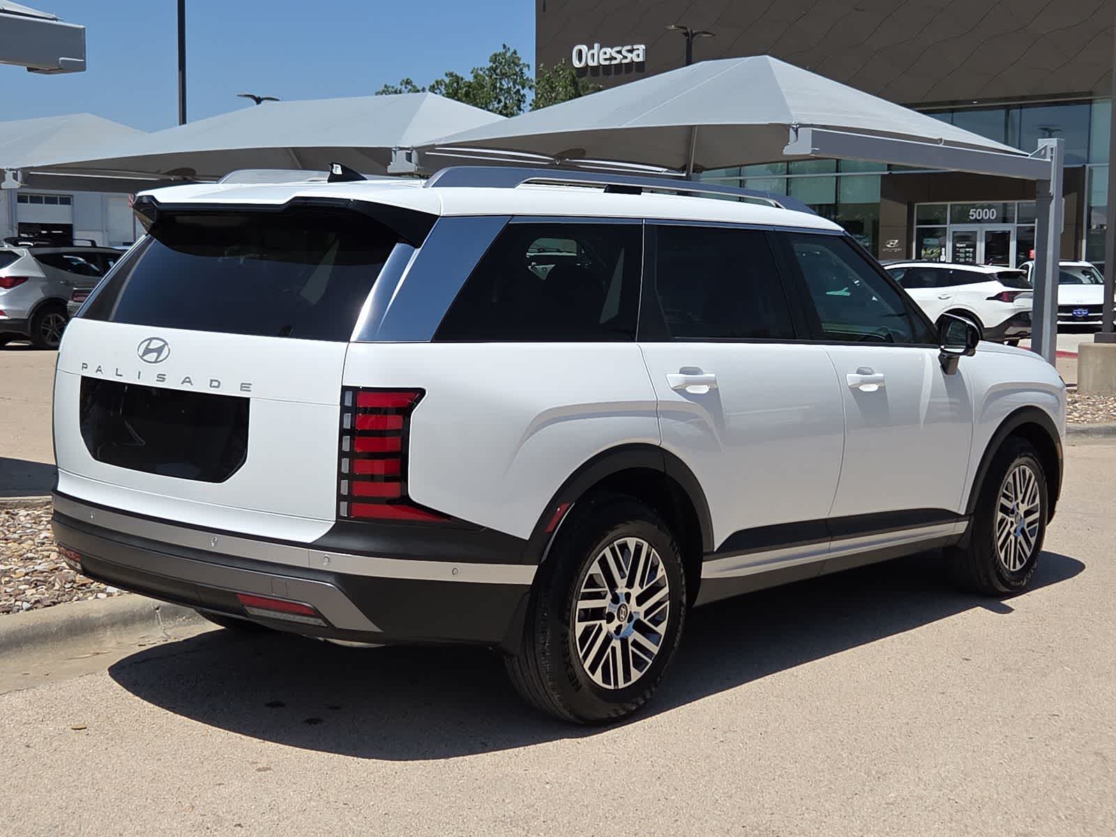 Thumbnail: 2026 Hyundai Palisade - 8
