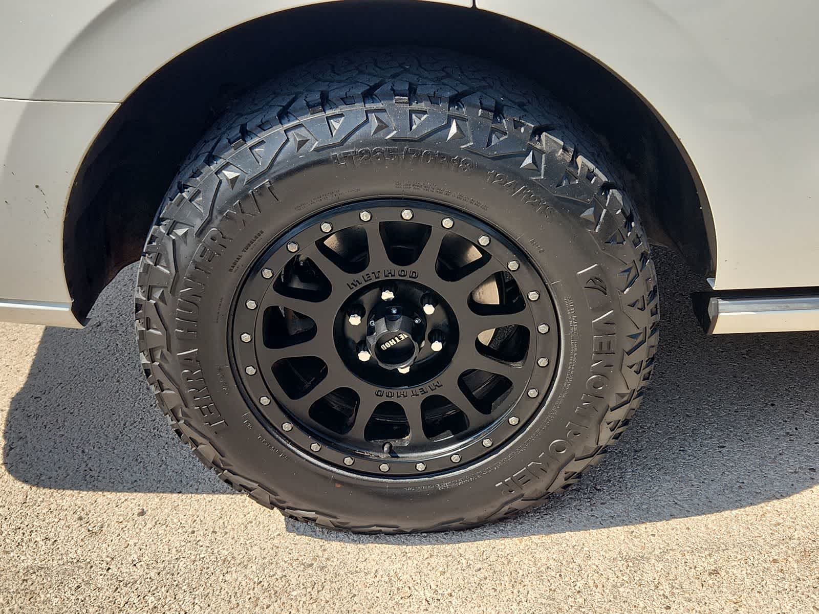 Thumbnail: 2020 Ford Expedition - 12