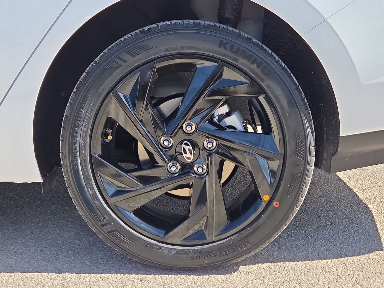 Thumbnail: 2026 Hyundai Elantra - 12