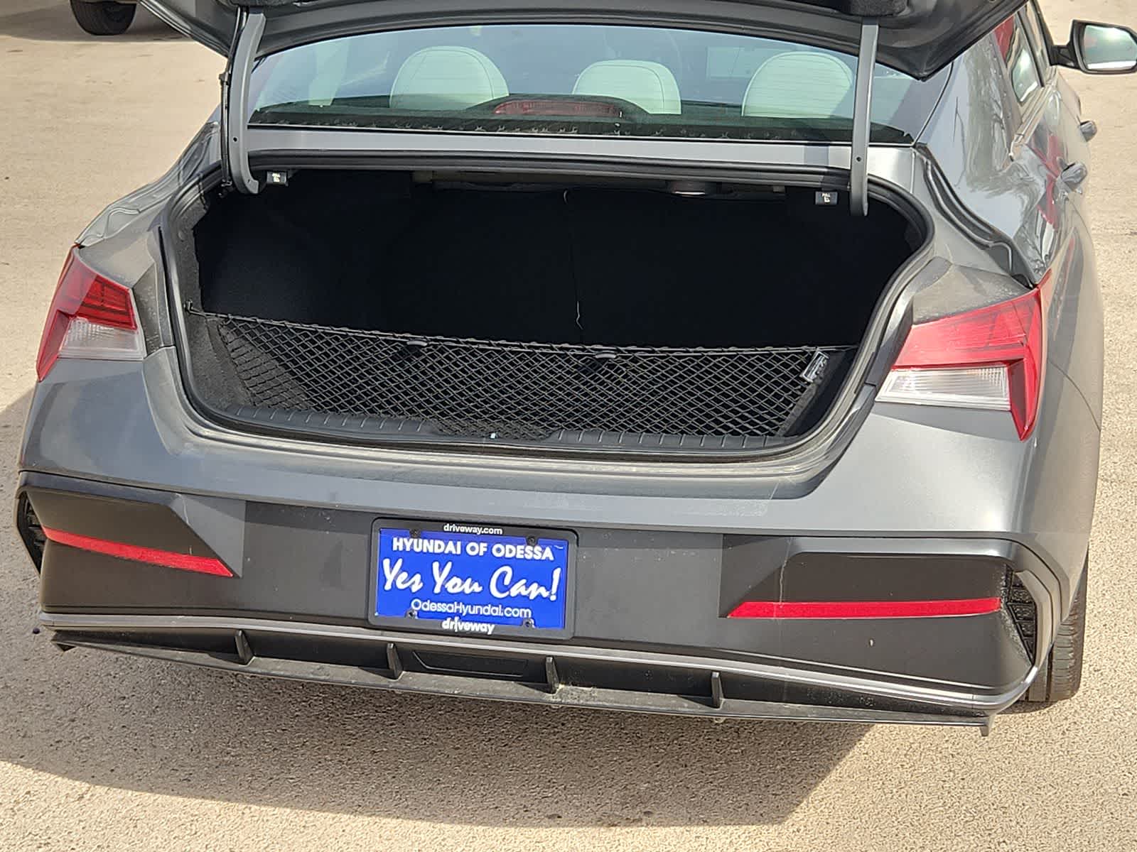 Thumbnail: 2025 Hyundai Elantra - 23