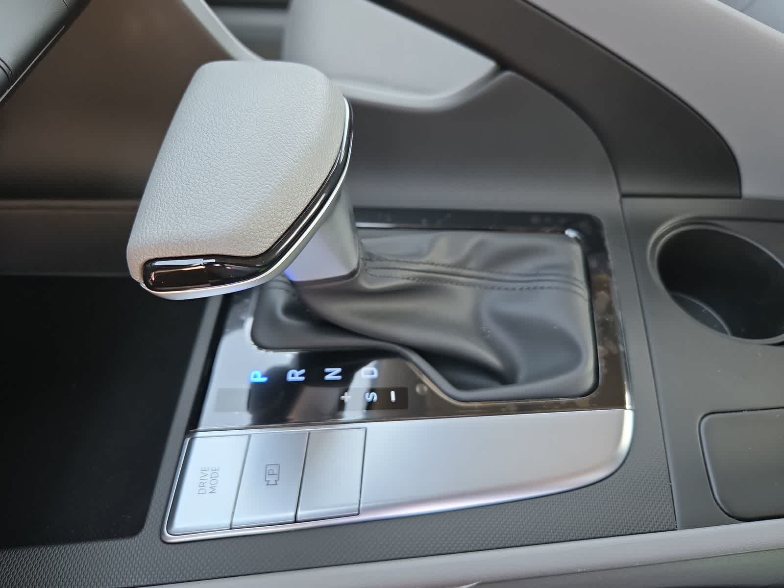 Thumbnail: 2026 Hyundai Elantra - 21