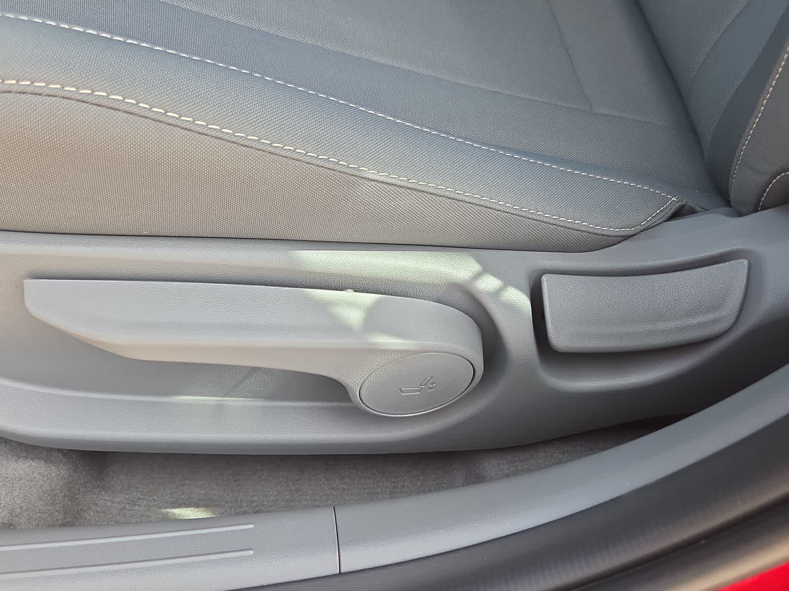 Thumbnail: 2025 Hyundai Elantra - 22