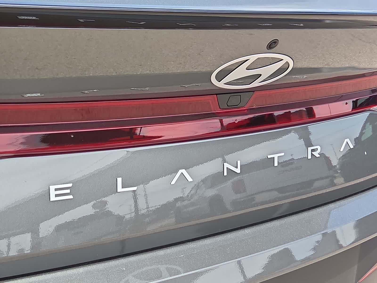 Thumbnail: 2026 Hyundai Elantra - 11