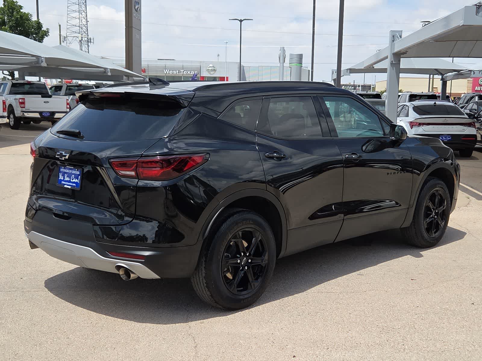 Thumbnail: 2024 Chevrolet Blazer - 8