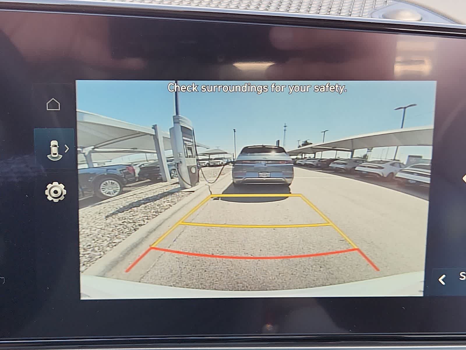 Thumbnail: 2025 Hyundai Elantra - 25