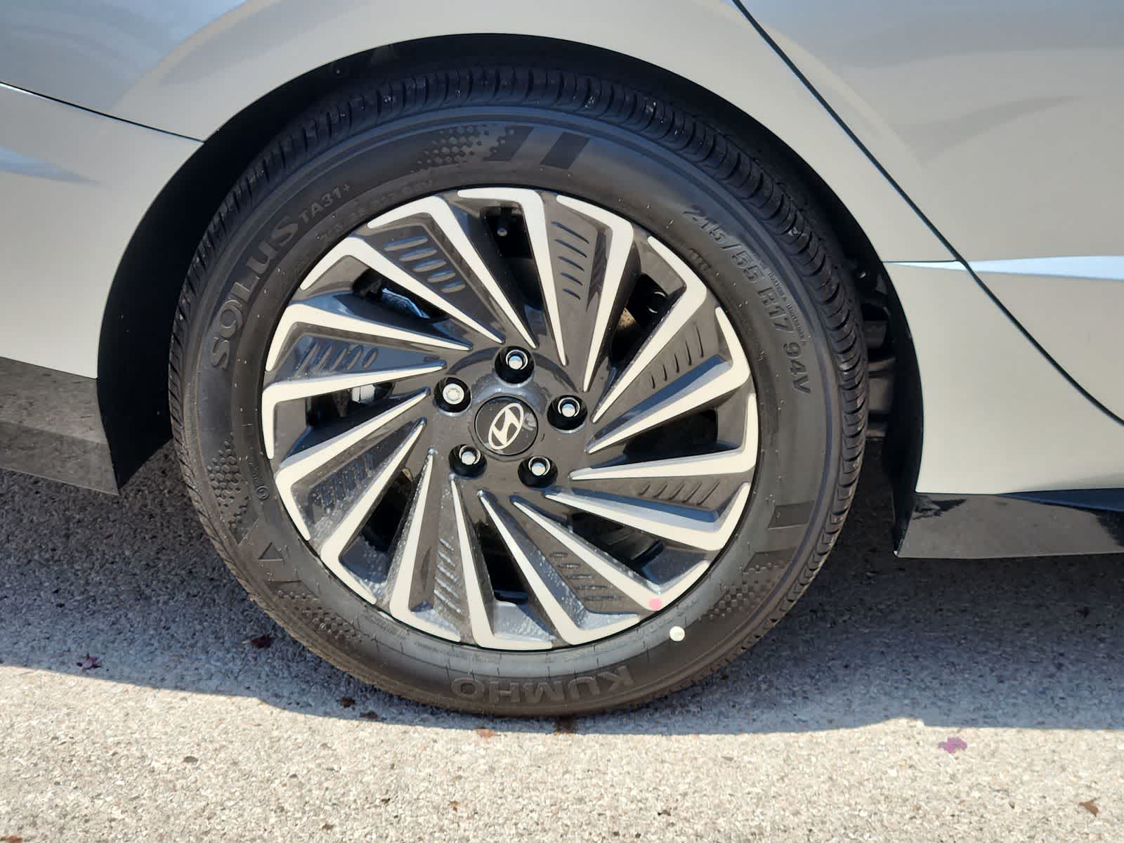 Thumbnail: 2025 Hyundai Sonata - 12