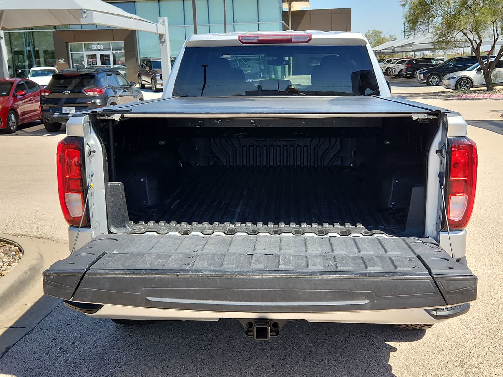 Thumbnail: 2021 GMC Sierra 1500 - 23