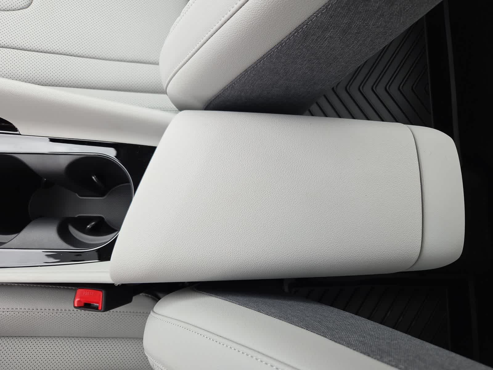 Thumbnail: 2026 Hyundai Elantra - 20