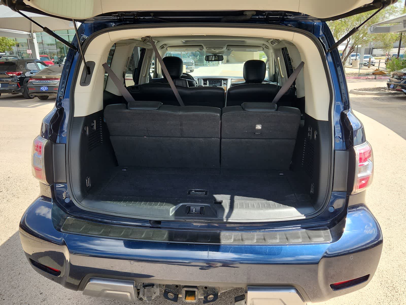 Thumbnail: 2020 Nissan Armada - 23