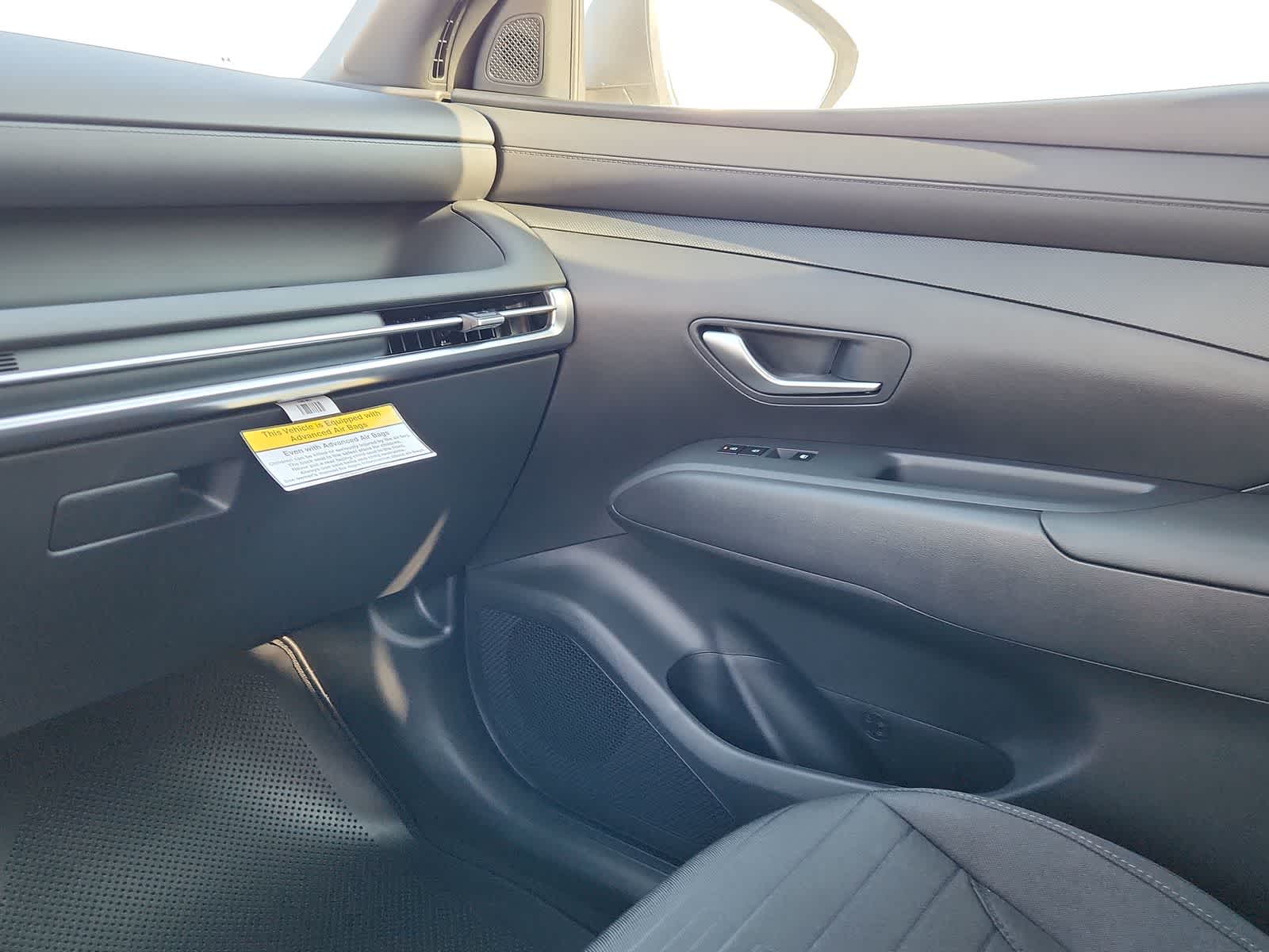 Thumbnail: 2025 Hyundai Santa Cruz - 22