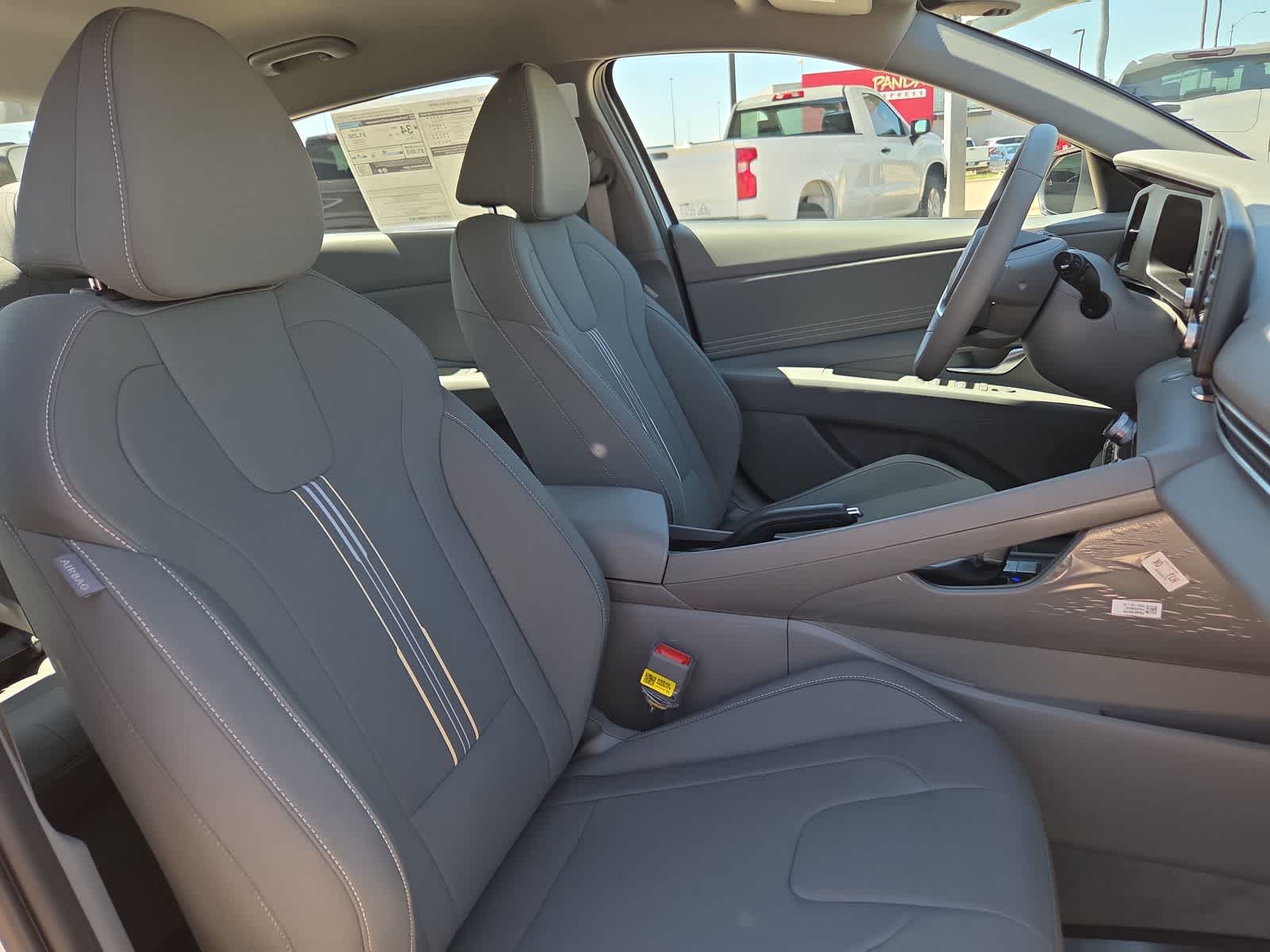 Thumbnail: 2026 Hyundai Elantra - 18