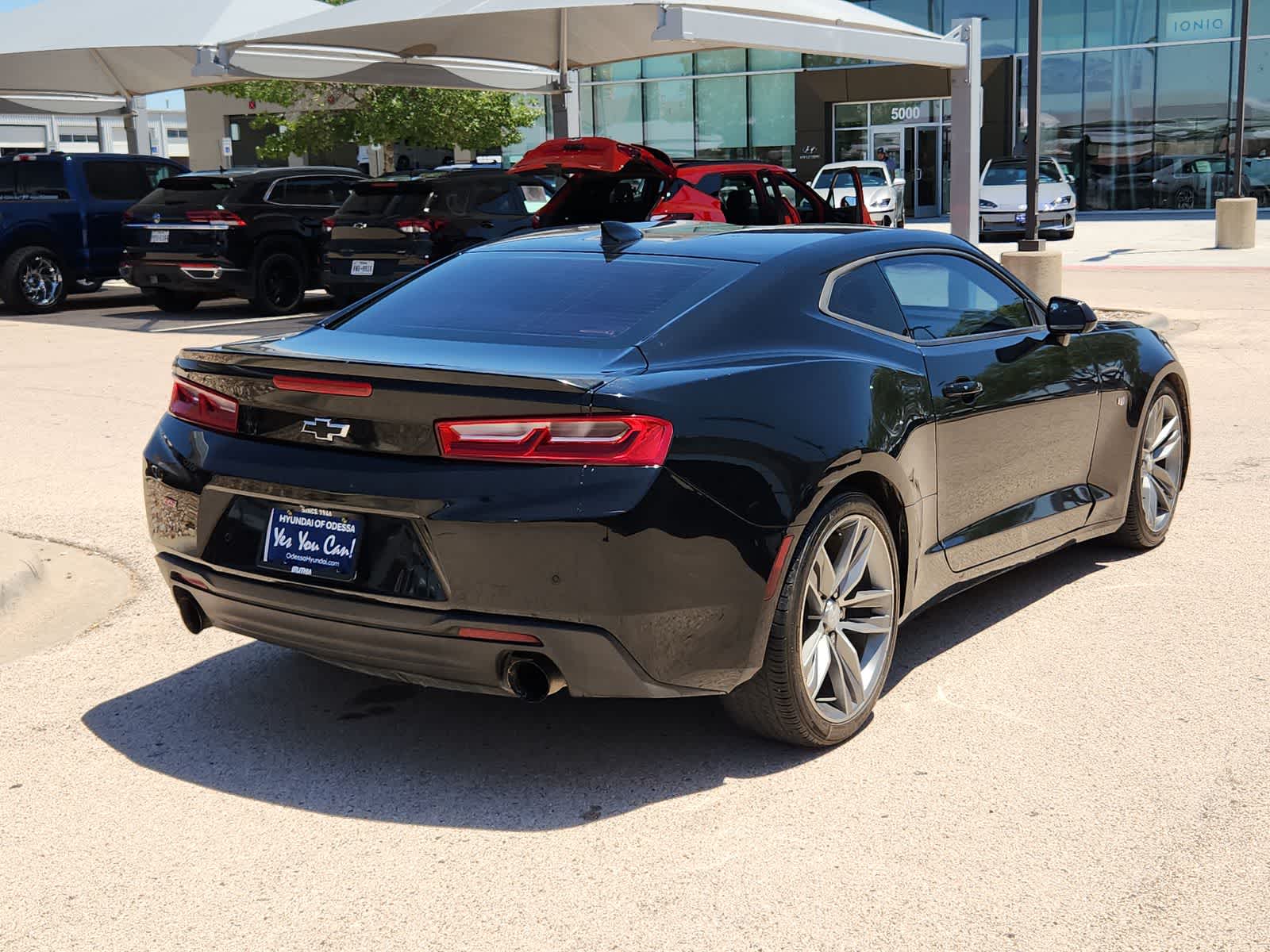 Thumbnail: 2016 Chevrolet Camaro - 8