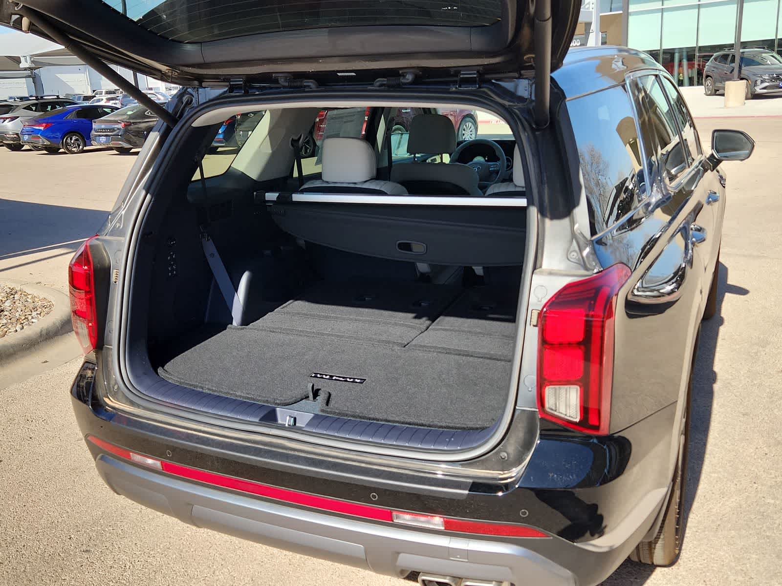 Thumbnail: 2025 Hyundai Palisade - 26