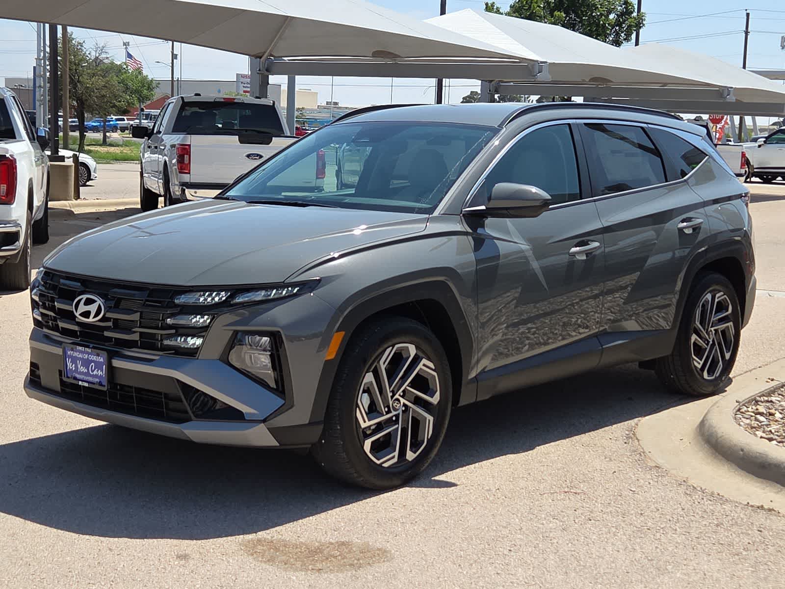 Thumbnail: 2026 Hyundai Tucson - 4