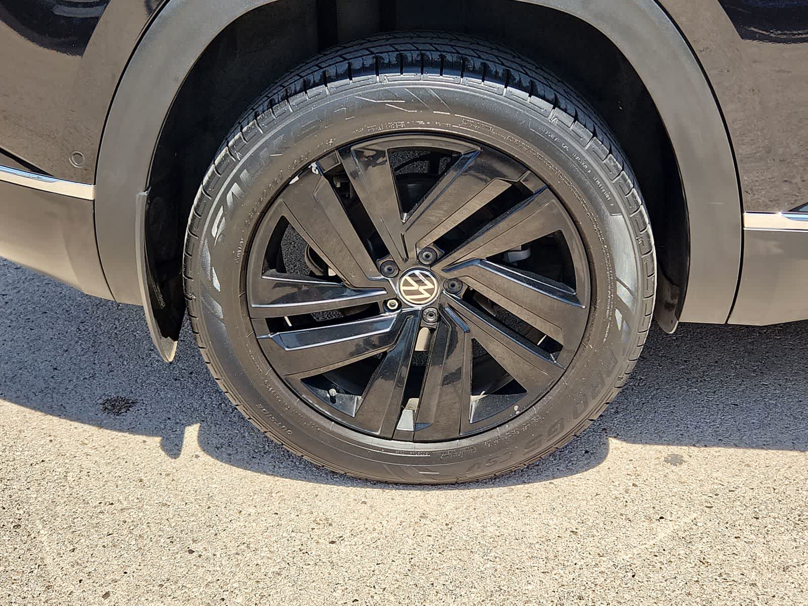 Thumbnail: 2021 Volkswagen Atlas - 12