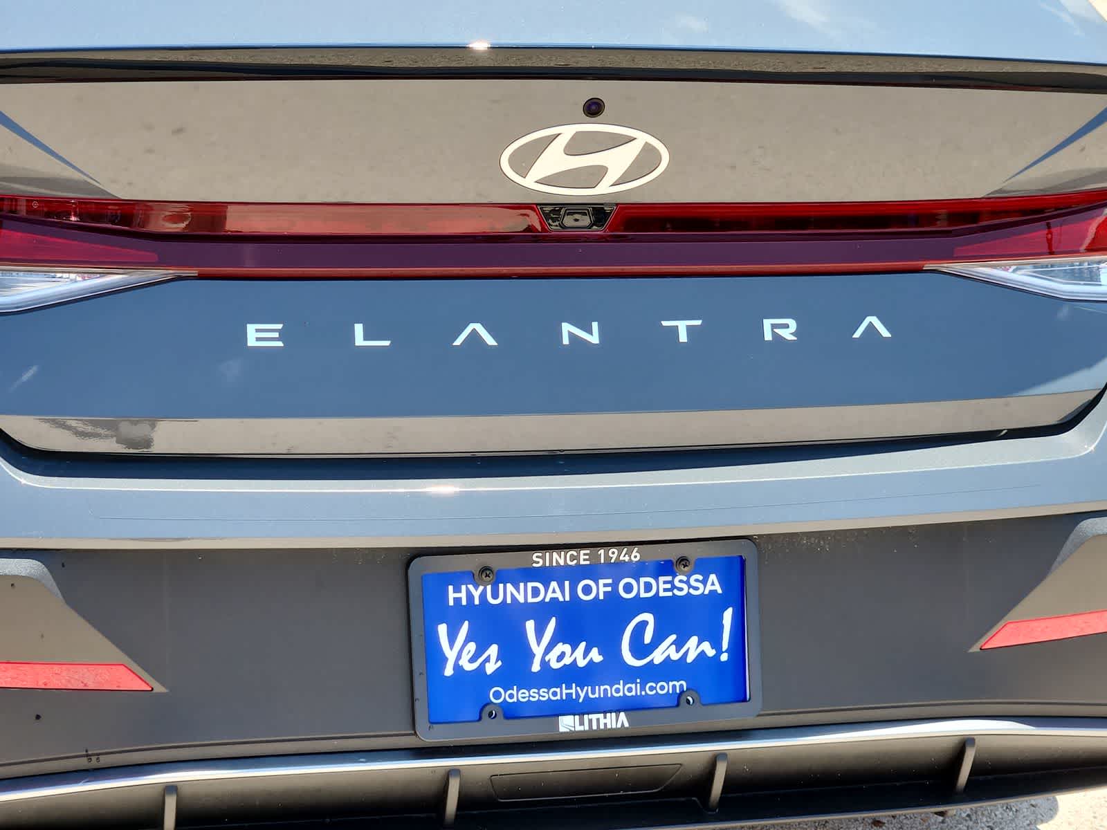 Thumbnail: 2025 Hyundai Elantra - 11