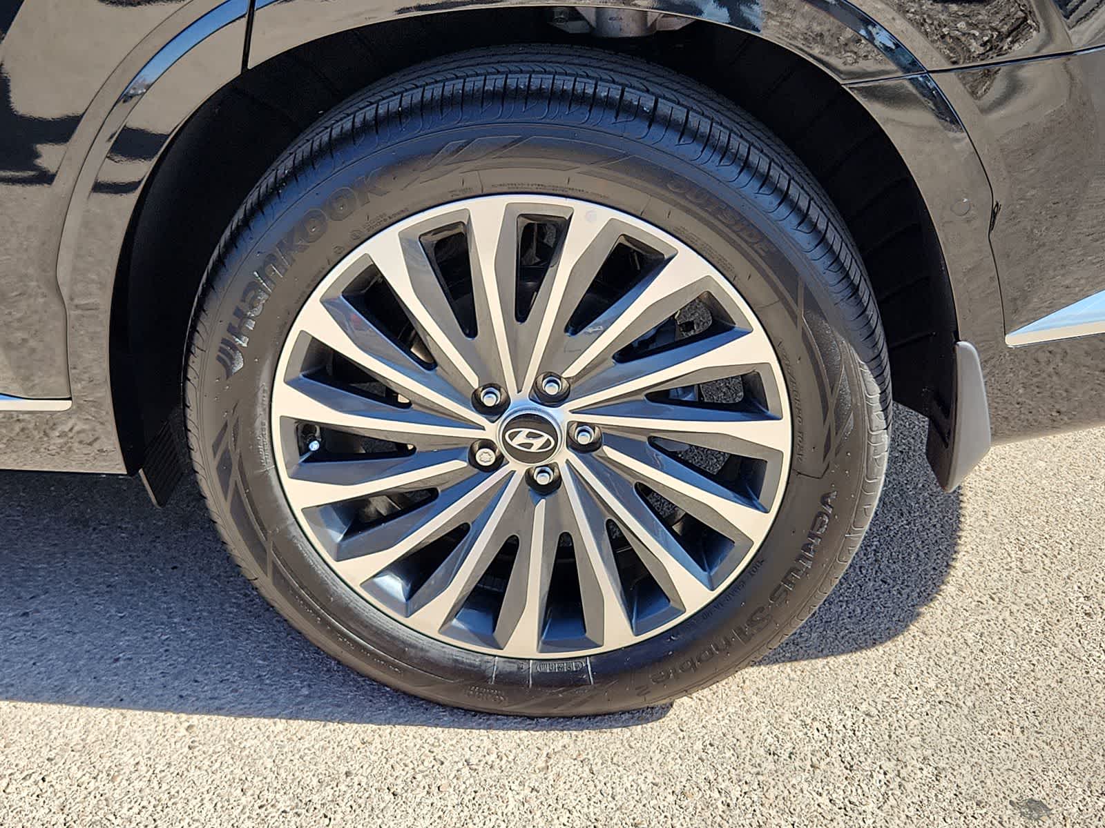 Thumbnail: 2025 Hyundai Palisade - 16