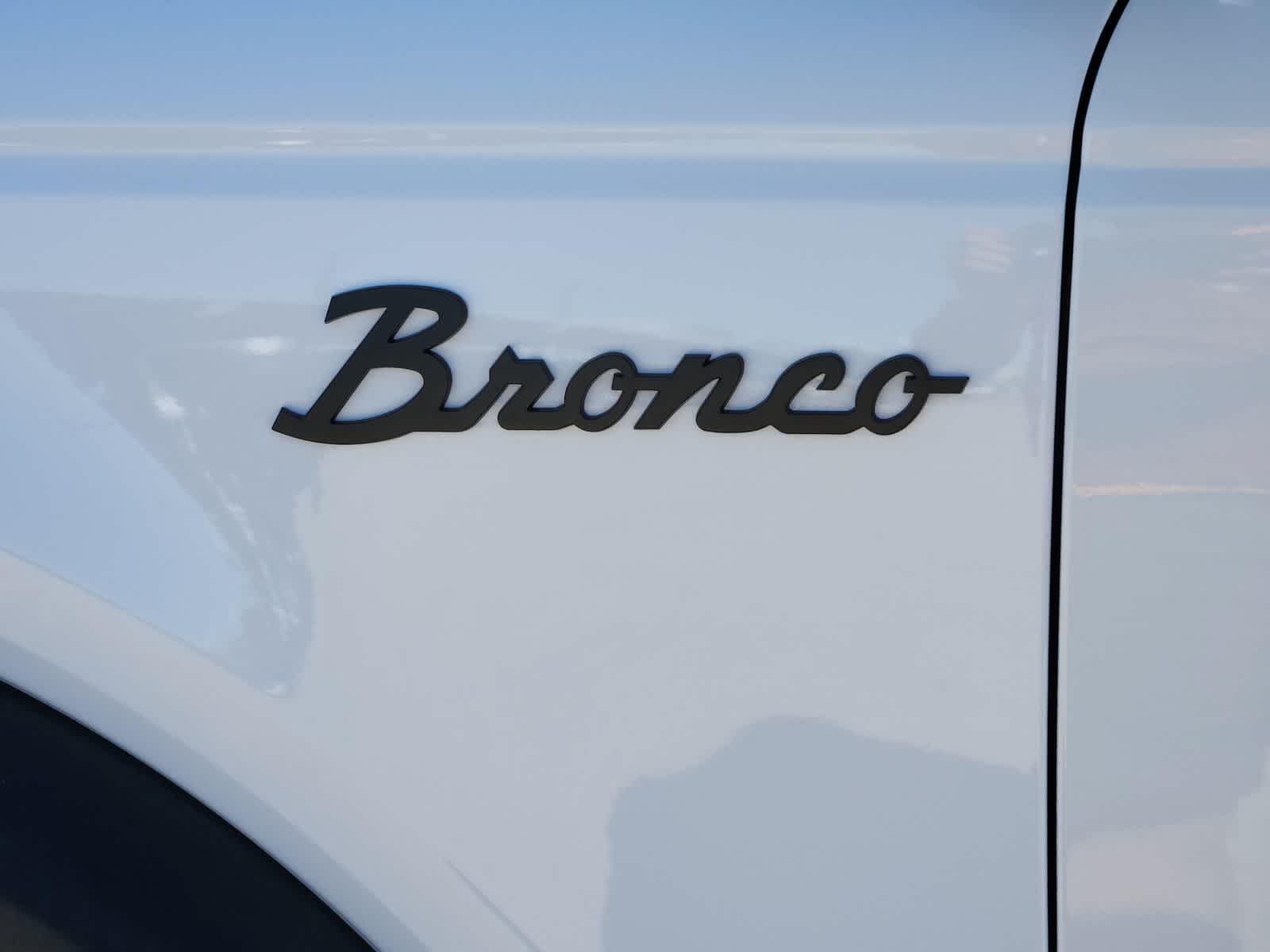 Thumbnail: 2023 Ford Bronco - 11