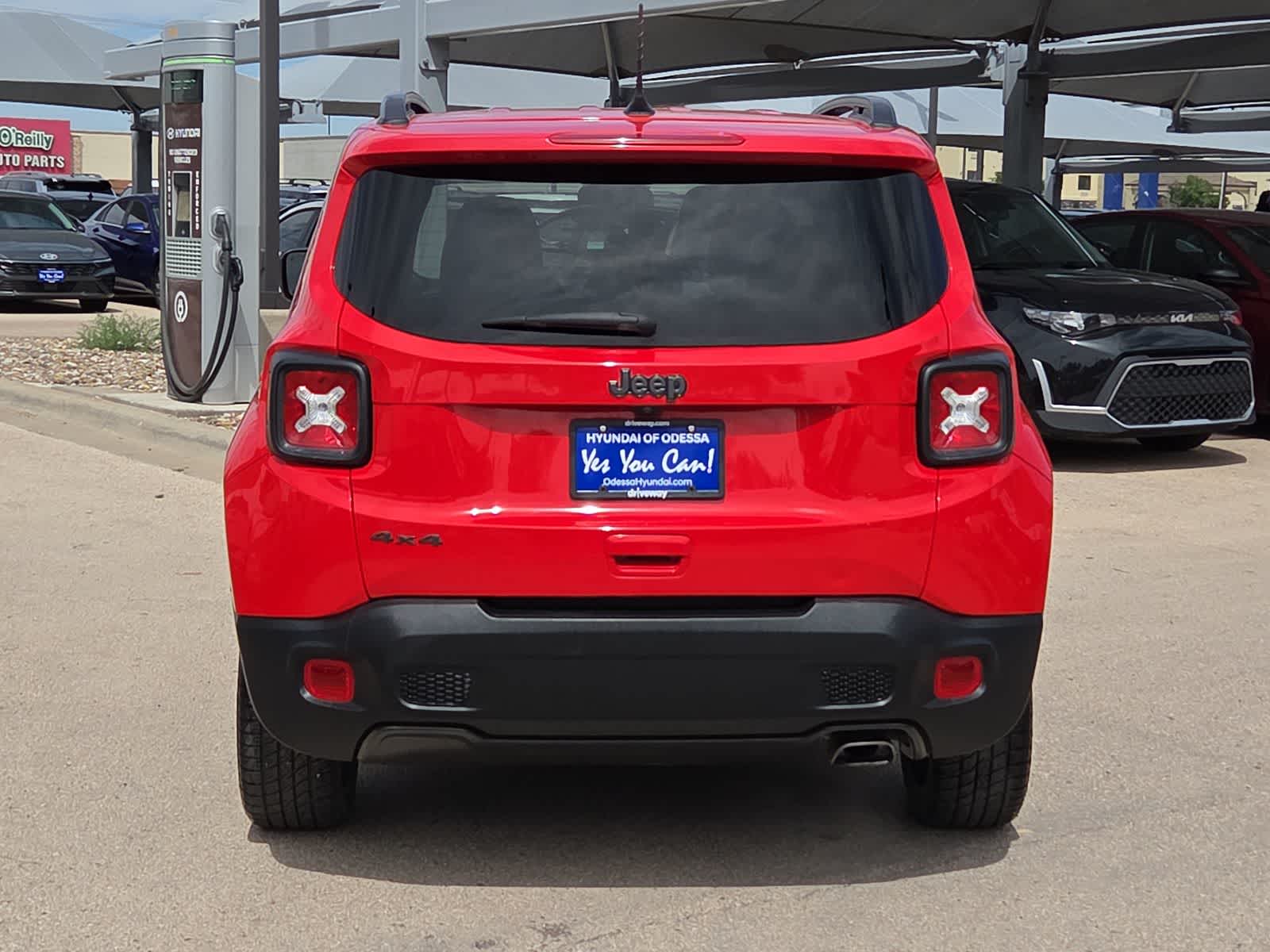 Thumbnail: 2021 Jeep Renegade - 7