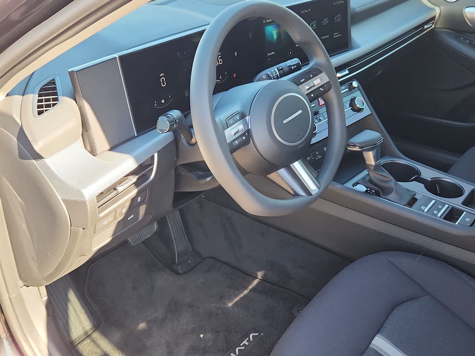 Thumbnail: 2025 Hyundai Sonata - 10