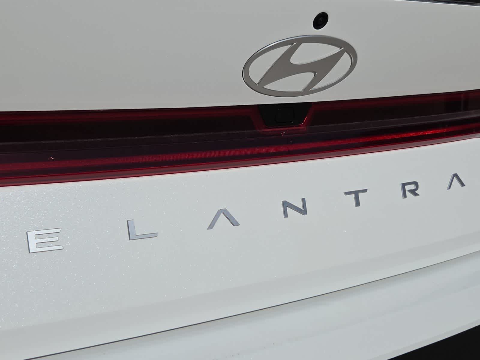 Thumbnail: 2026 Hyundai Elantra - 11