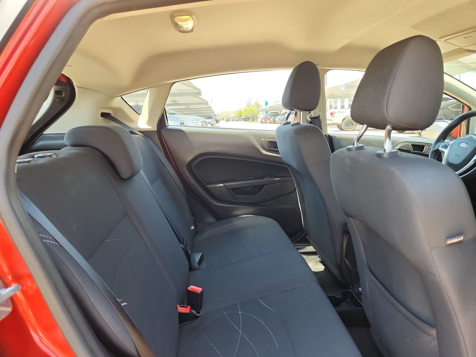 2018 Ford Fiesta SE 17
