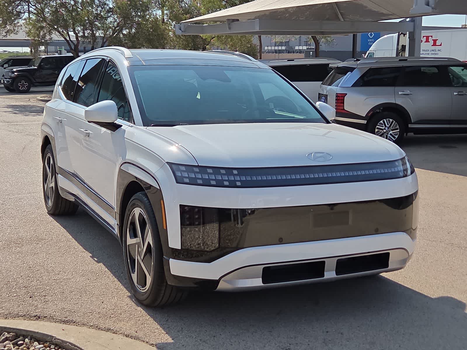 Thumbnail: 2026 Hyundai Ioniq - 3