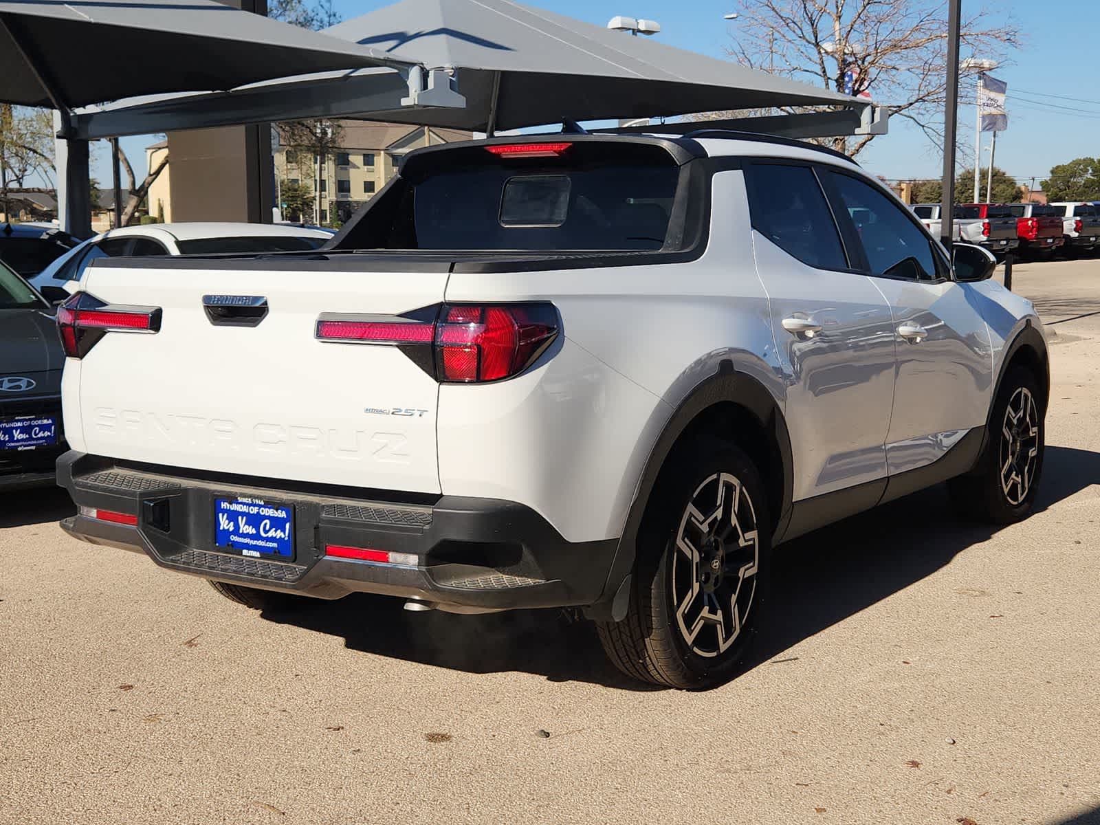 Thumbnail: 2025 Hyundai Santa Cruz - 8