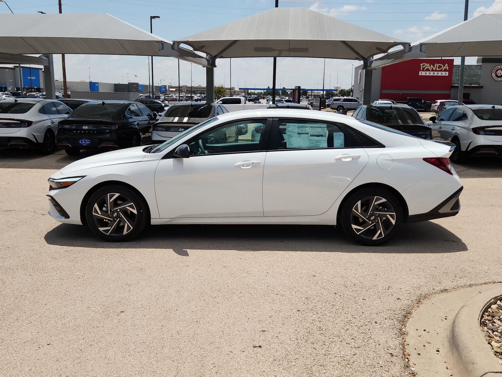 Thumbnail: 2025 Hyundai Elantra - 5