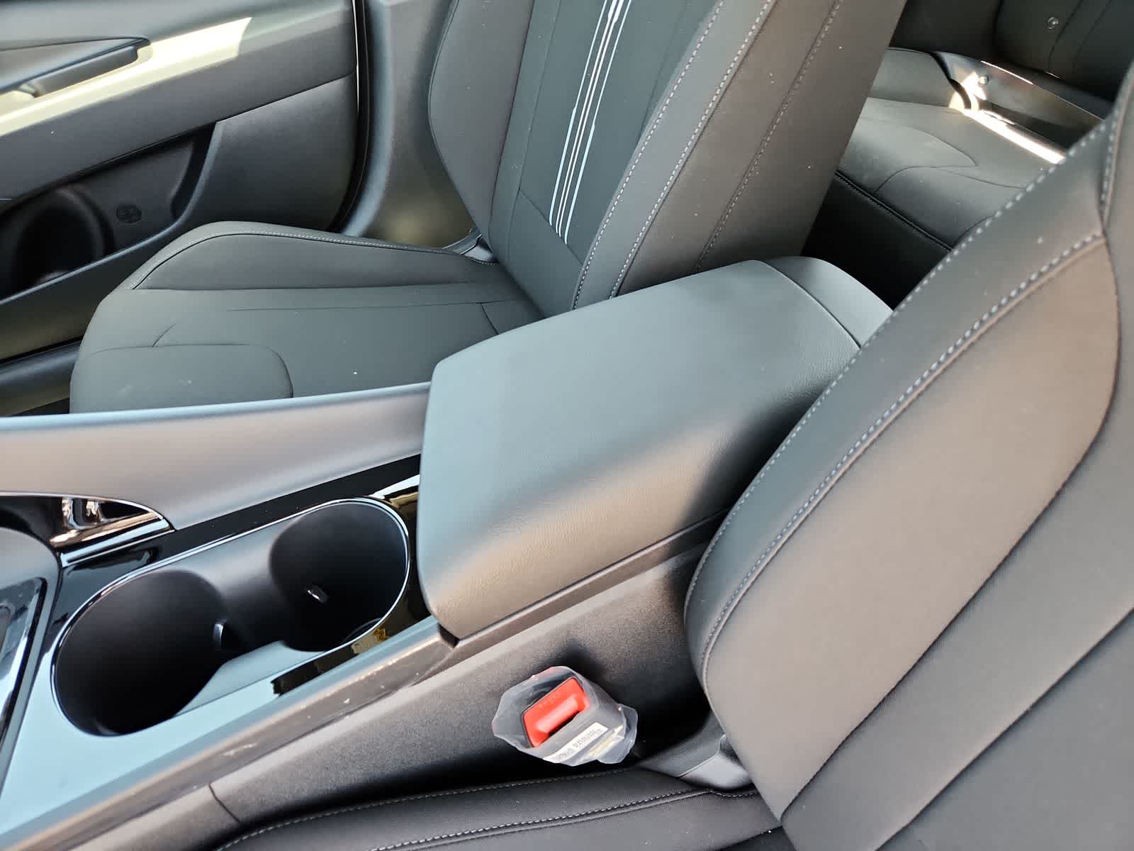 Thumbnail: 2025 Hyundai Elantra - 20