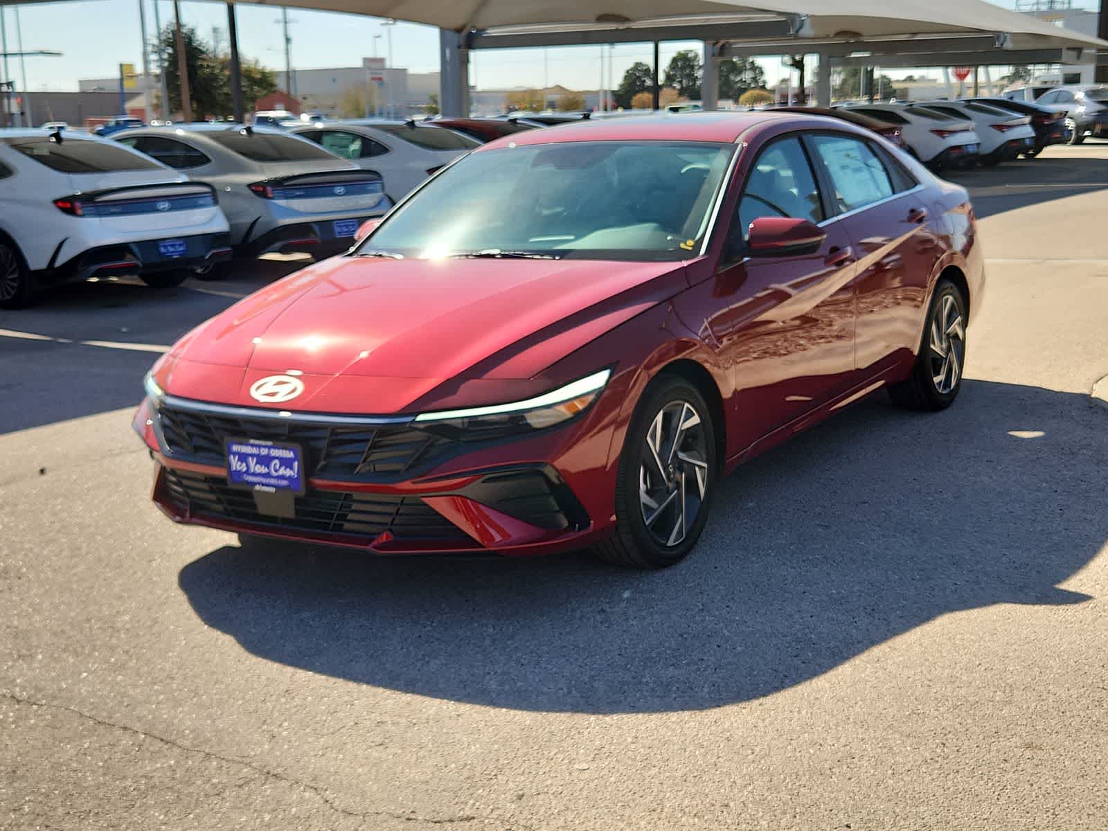 Thumbnail: 2025 Hyundai Elantra - 4