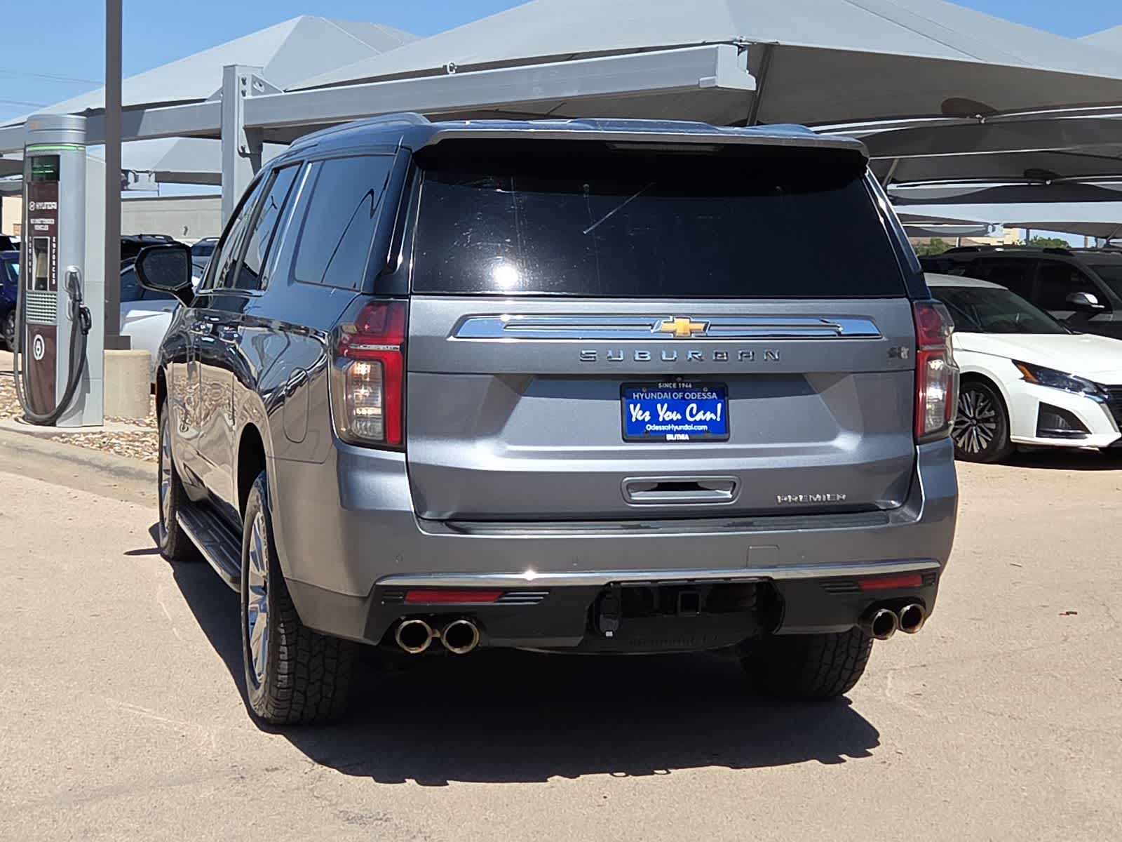 Thumbnail: 2022 Chevrolet Suburban - 7