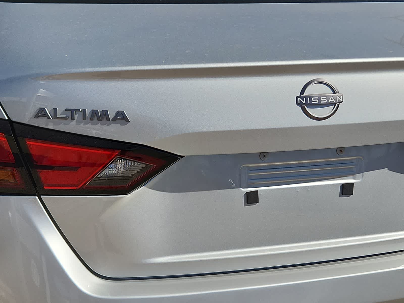 Thumbnail: 2024 Nissan Altima - 11