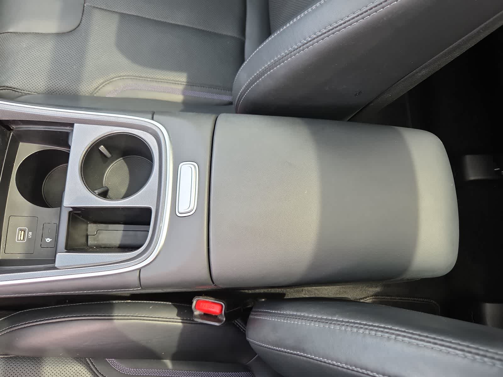 Thumbnail: 2021 Hyundai Santa Fe - 20