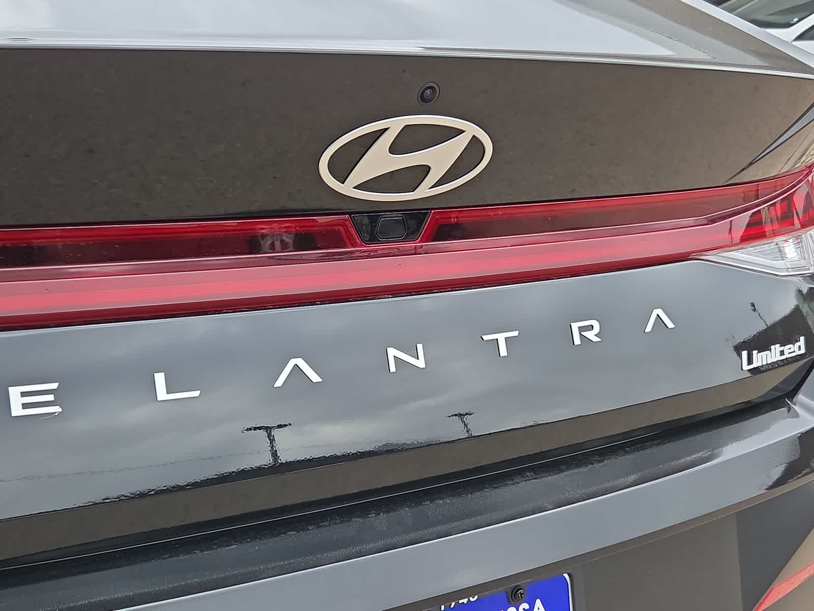 Thumbnail: 2026 Hyundai Elantra - 11