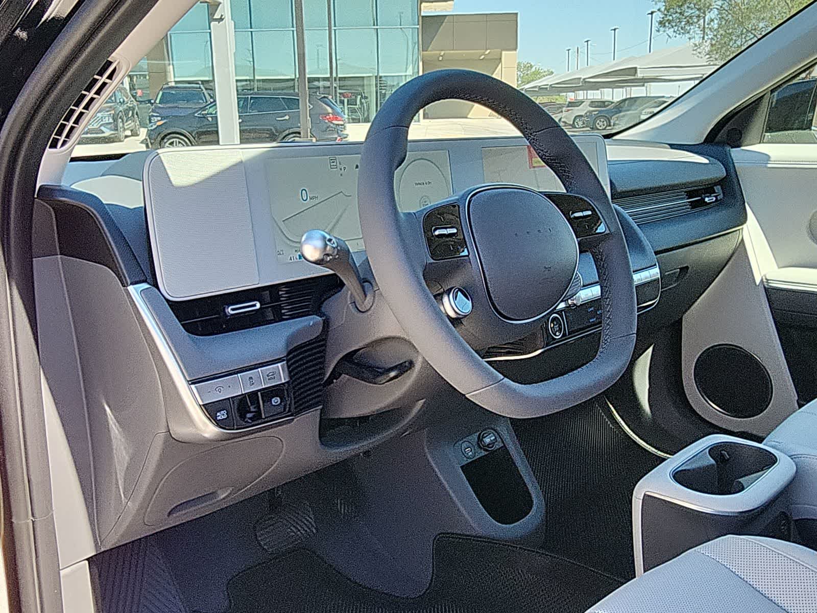 Thumbnail: 2024 Hyundai Ioniq 5 - 10